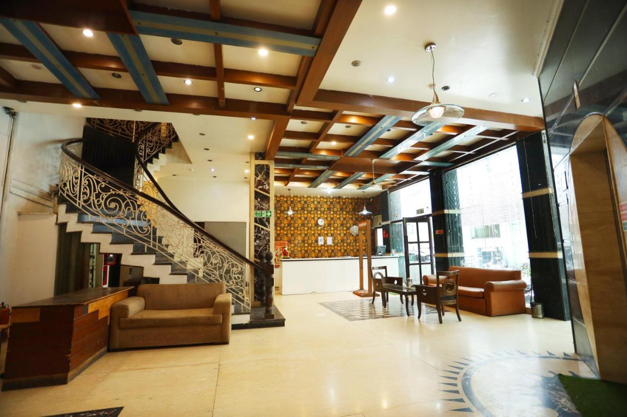 Hotel Maya 'New Delhi' Exterior foto