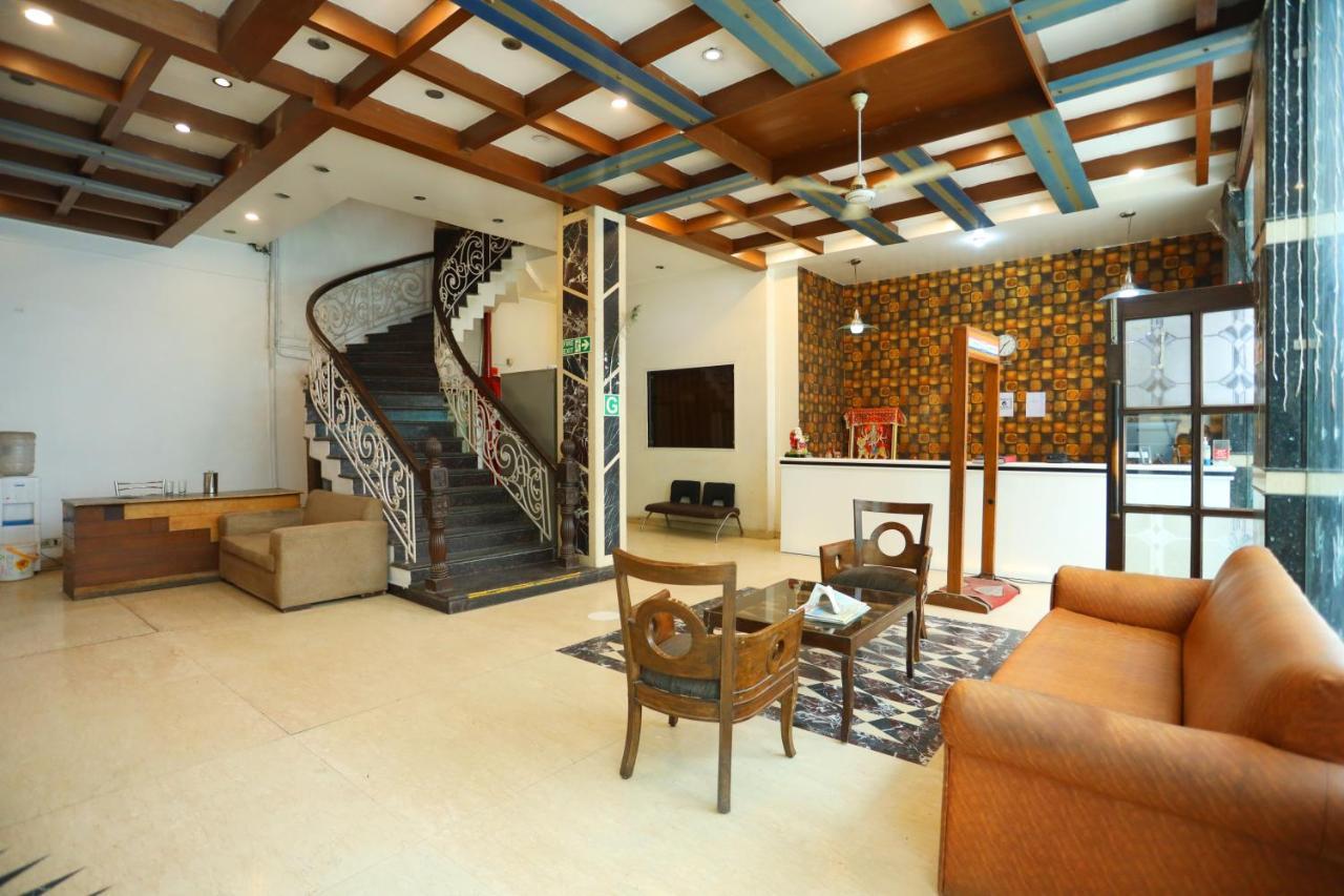 Hotel Maya 'New Delhi' Exterior foto