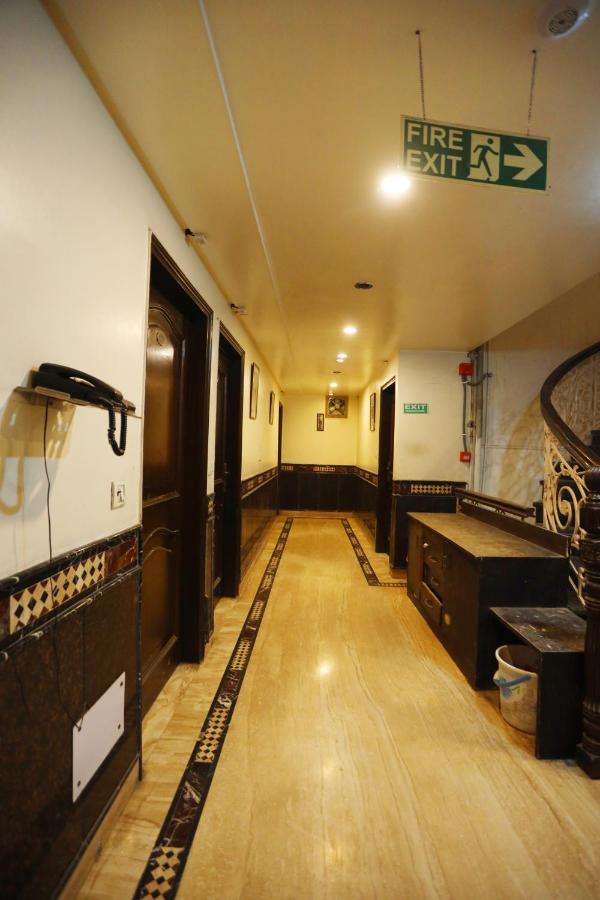 Hotel Maya 'New Delhi' Exterior foto
