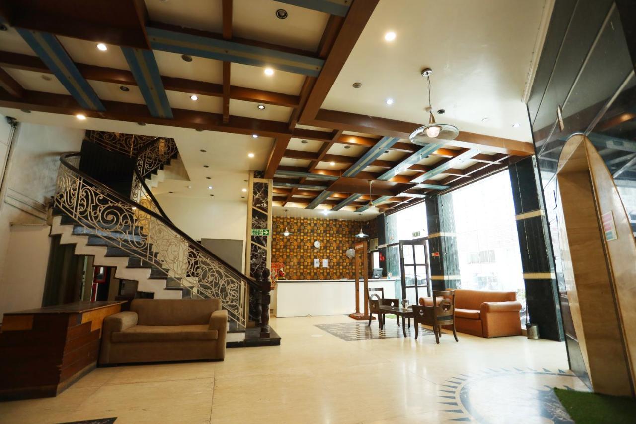 Hotel Maya 'New Delhi' Exterior foto